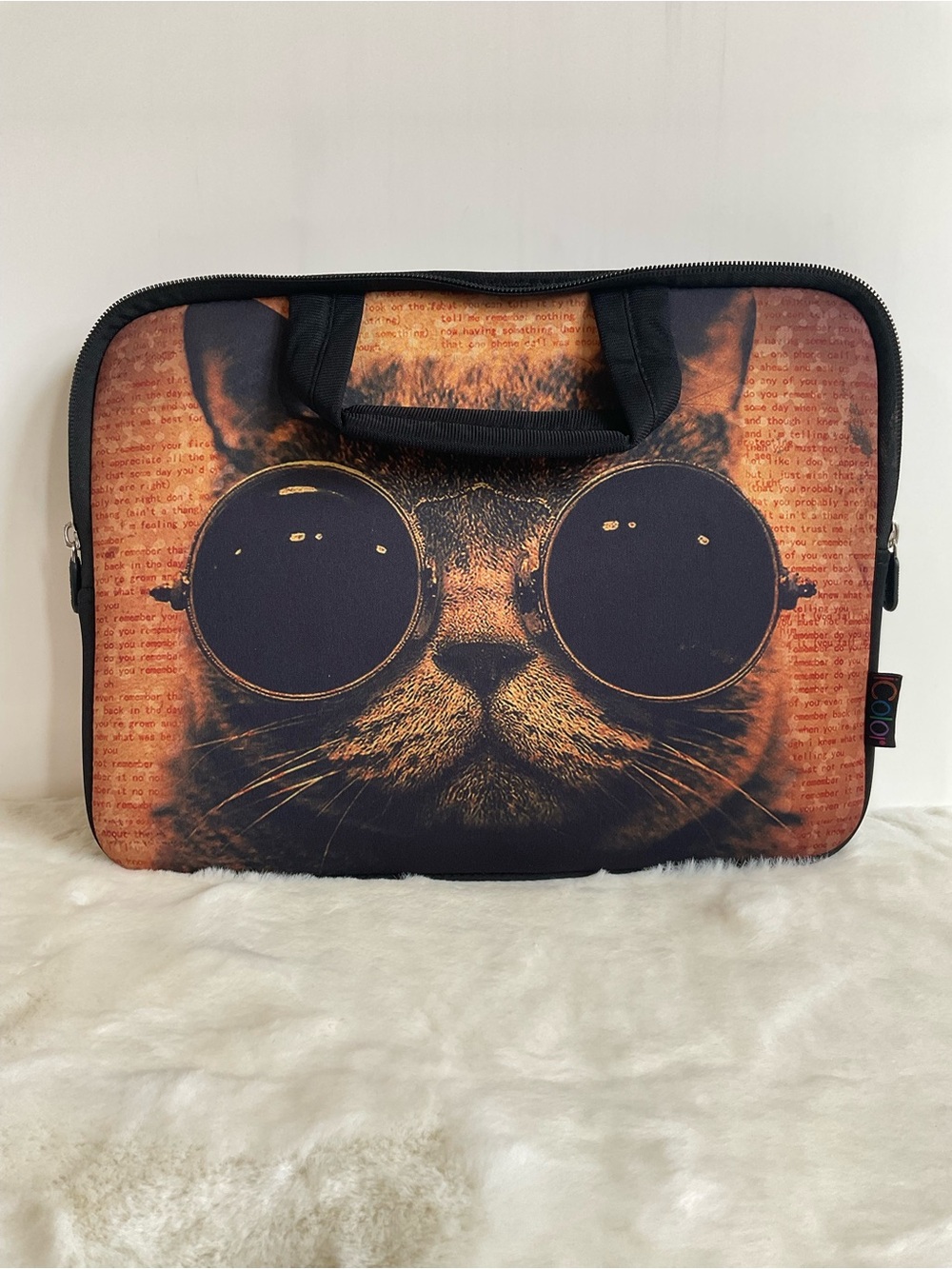 iColor Cool Cat with Sunglasses Laptop Sleeve - Vintage Newspaper Print